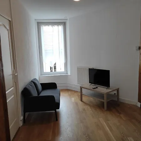 Superbe F3 Dans Calme, Apartman Nancy